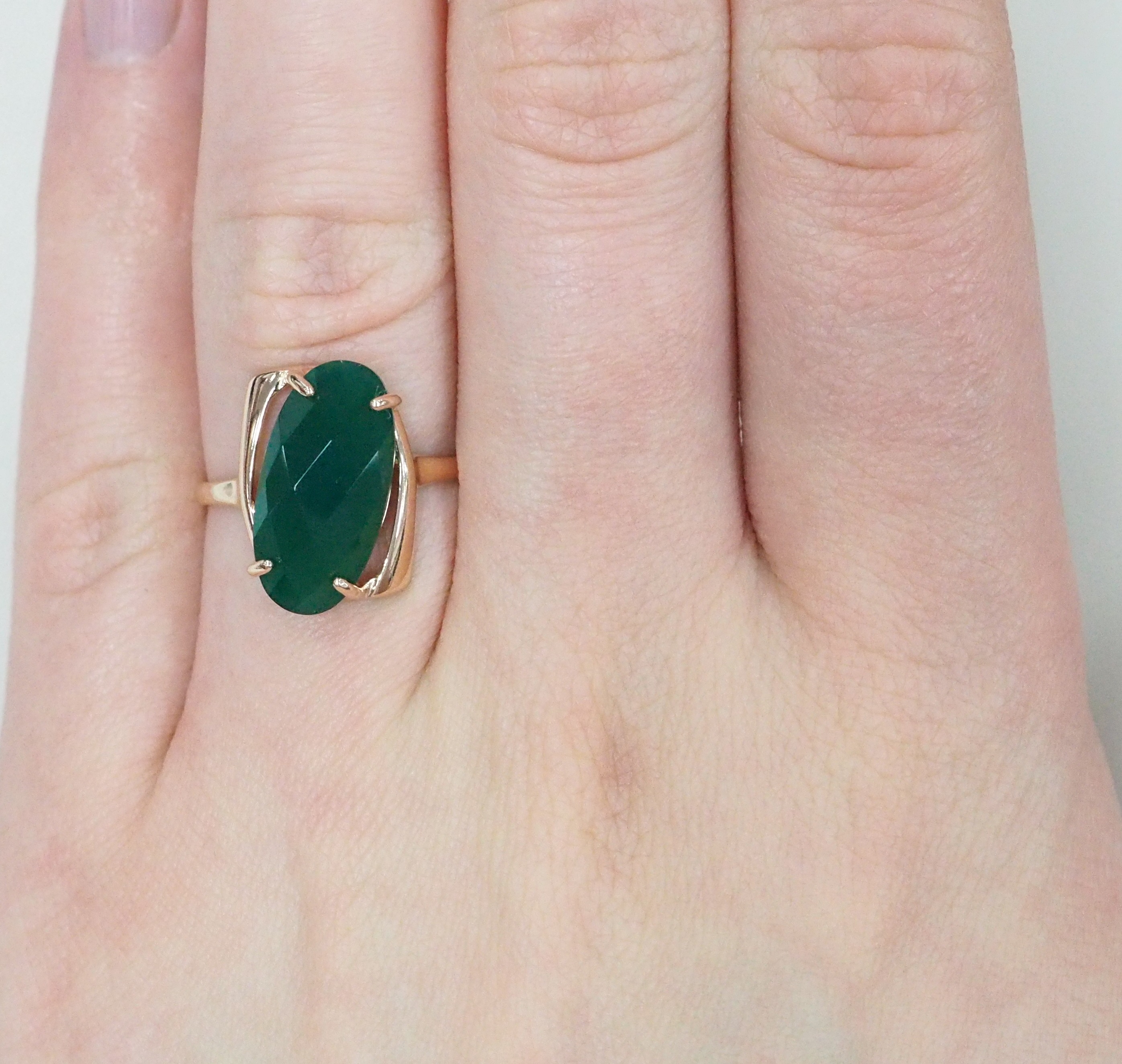 Серебряное кольцо с агатом